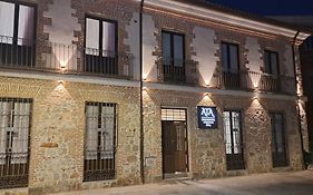 Apartamentos turisticos Avila Puerta de San Vicente 0-2
